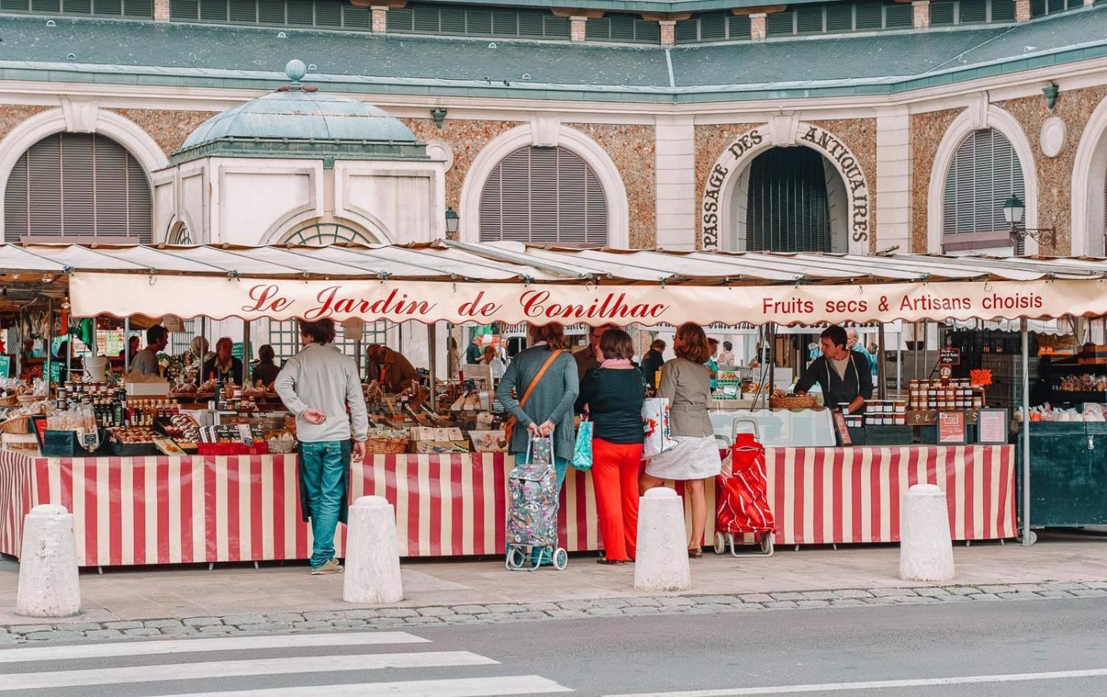 Studette Remilly A Versailles Versalhes Exterior foto