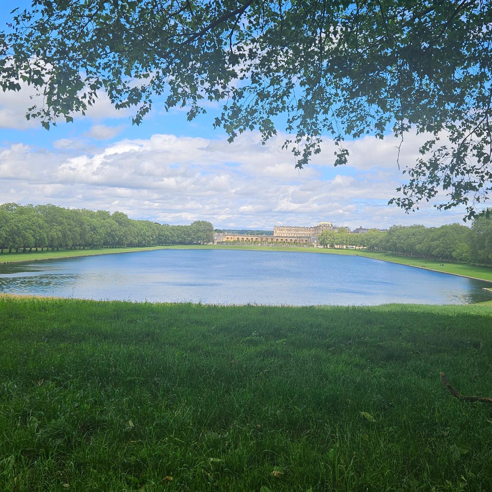 Studette Remilly A Versailles Versalhes Exterior foto